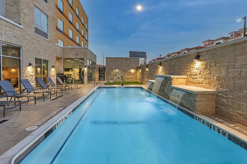 Fairfield Inn & Suites Houston Memorial City Area 3