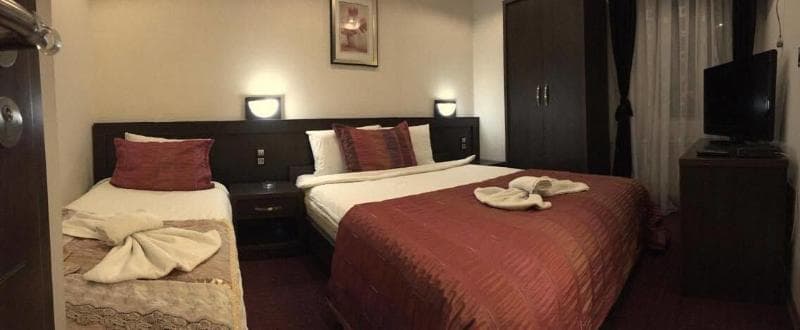 Real Hotel 3
