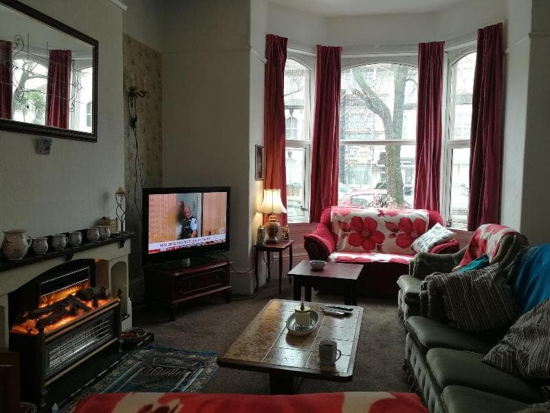 Overton Villa Hotel 4