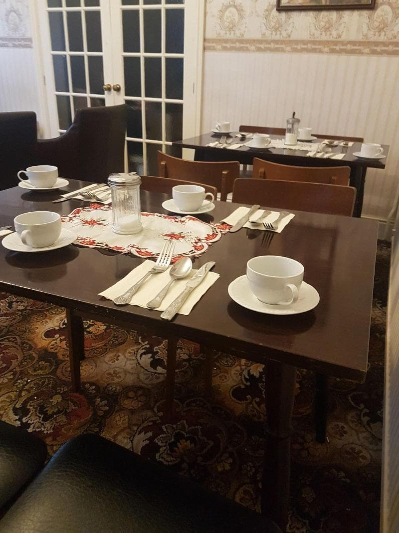 Overton Villa Hotel 5