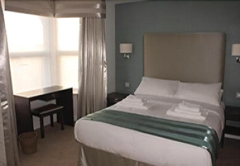 Mccafferty's Guesthouse 4