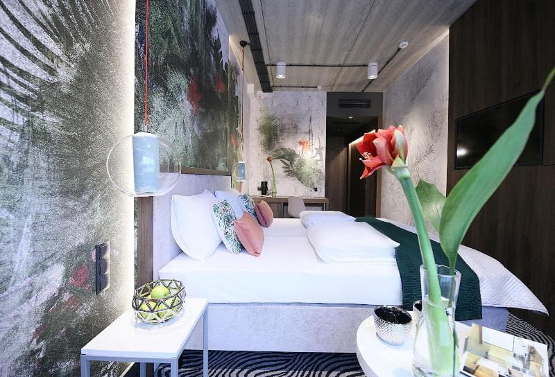 Hotel Zoo 4