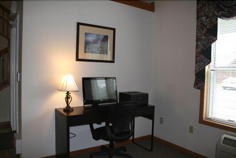 River Valley Inn & Suites main