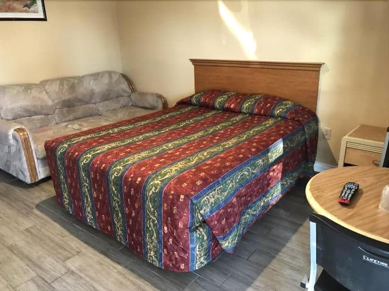 Pala Motel photo 1