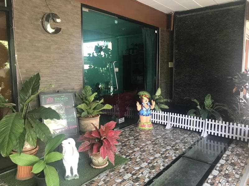 Lert Sri Hotel 5