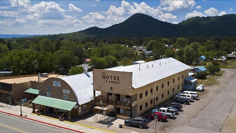 The Chama Hotel & Shops 3