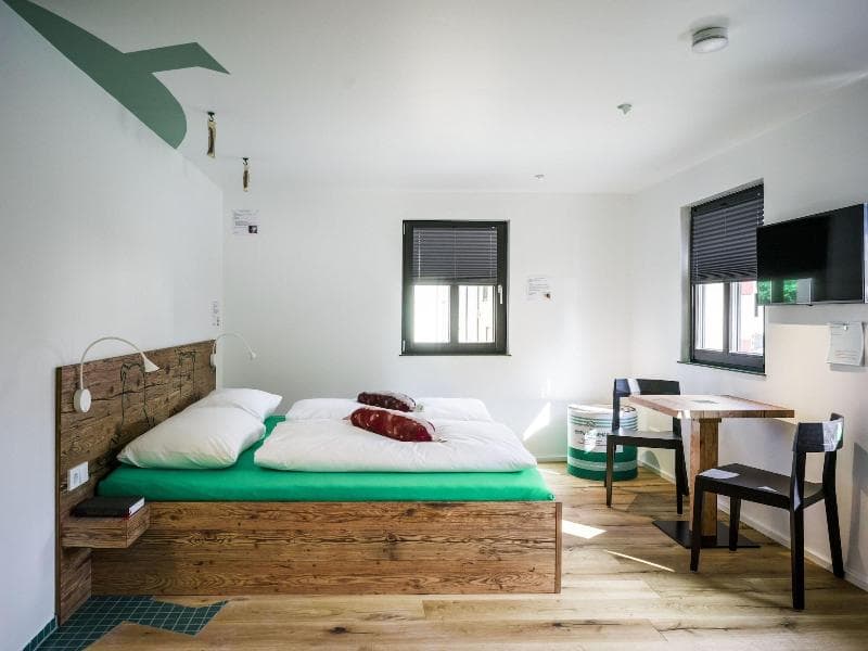 Bratwursthotel 5