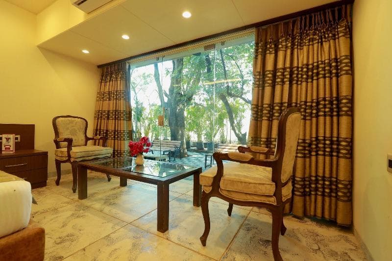 Manas Resort With Petting Zoo 5