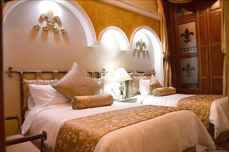 Hotel Elena 4