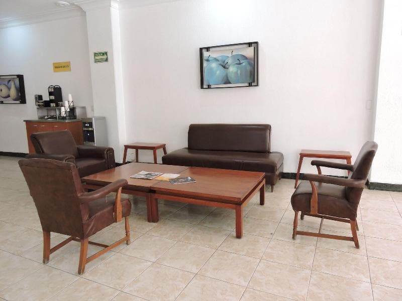 Hotel Capri De Leon photo 1