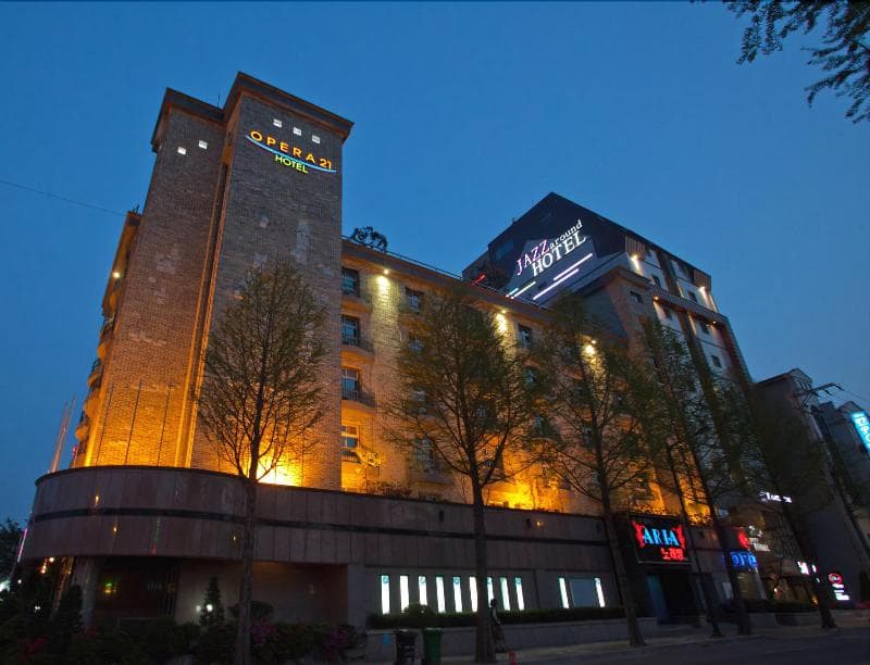 Opera 21 Hotel 4