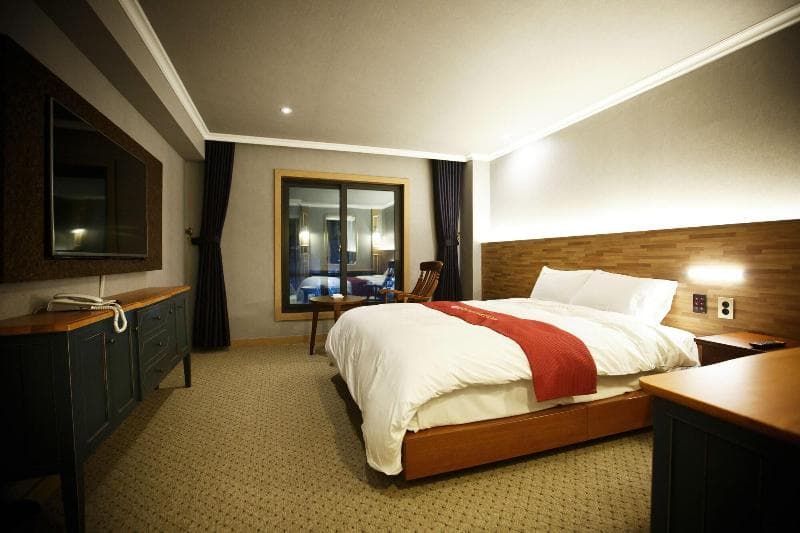 Ariana Hotel photo 1