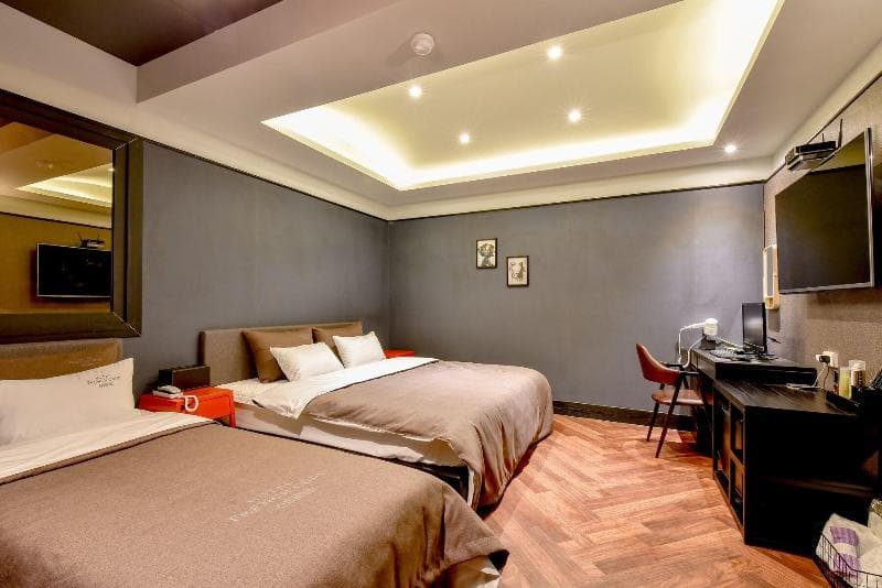 French Code Hotel photo 1