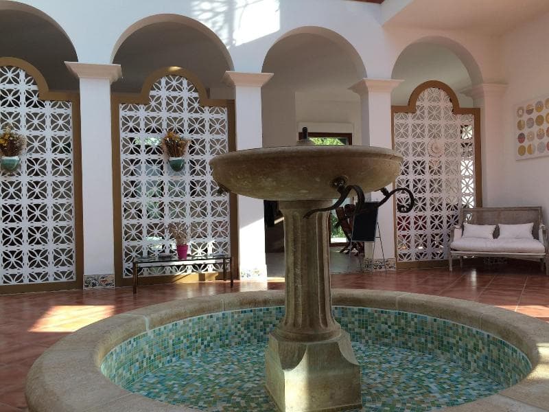 La Villa Bolero main