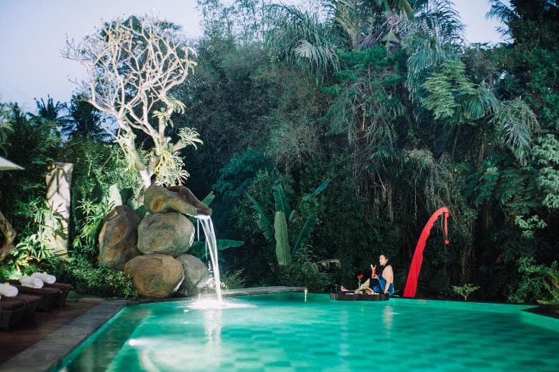 The Mudru Resort main