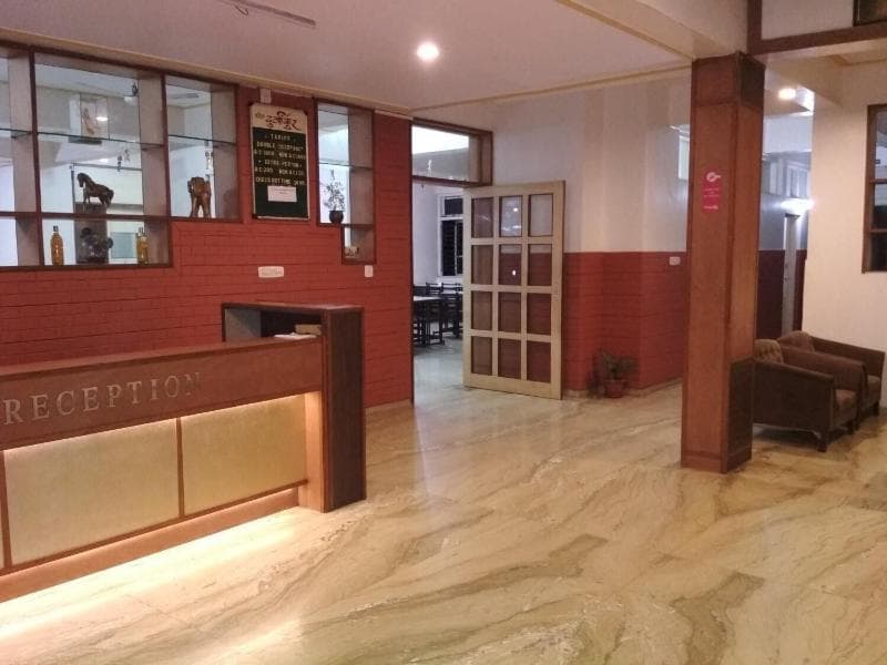 Hotel Durvankur 4