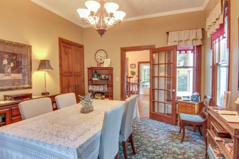 Bellaire Bed & Breakfast main