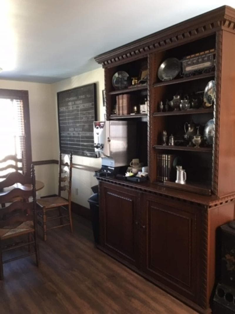 Trainmasters Inn main