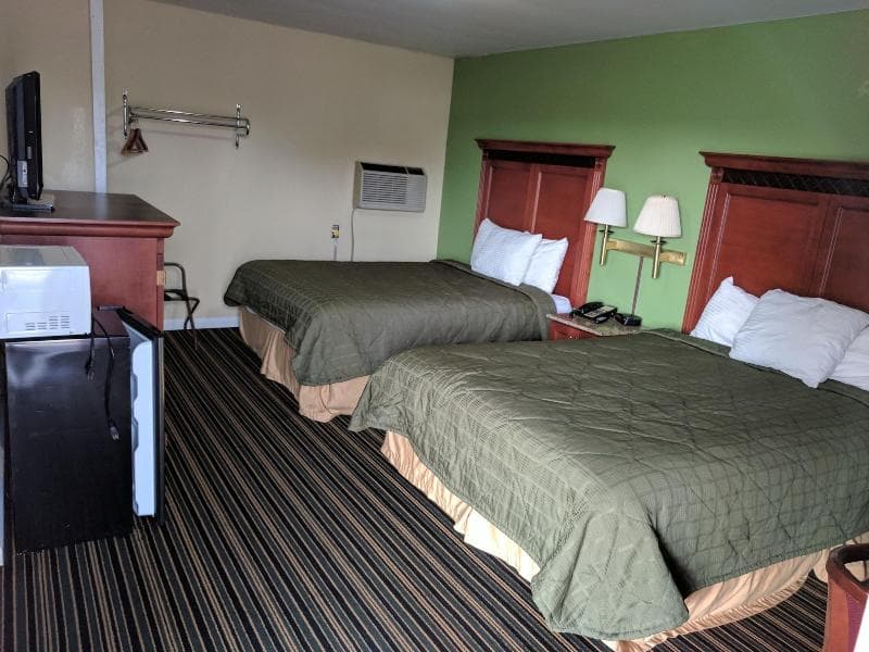Benton Inn 2