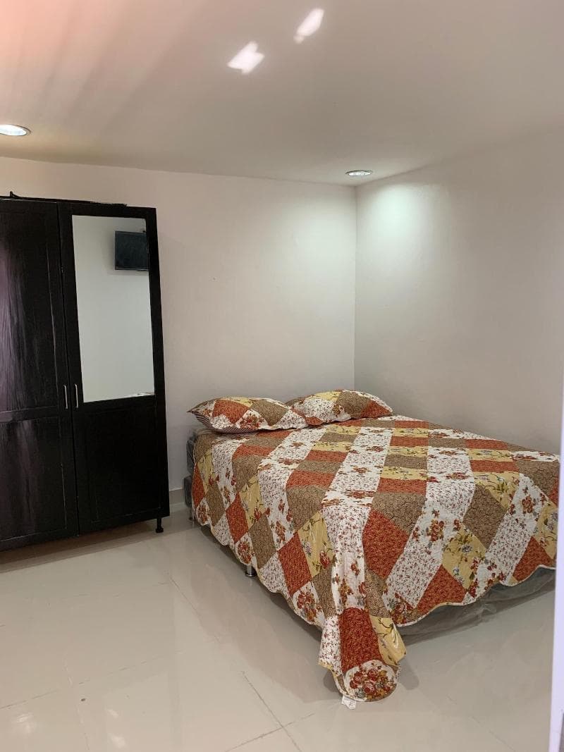 Malecon Rooms & Hotel 3