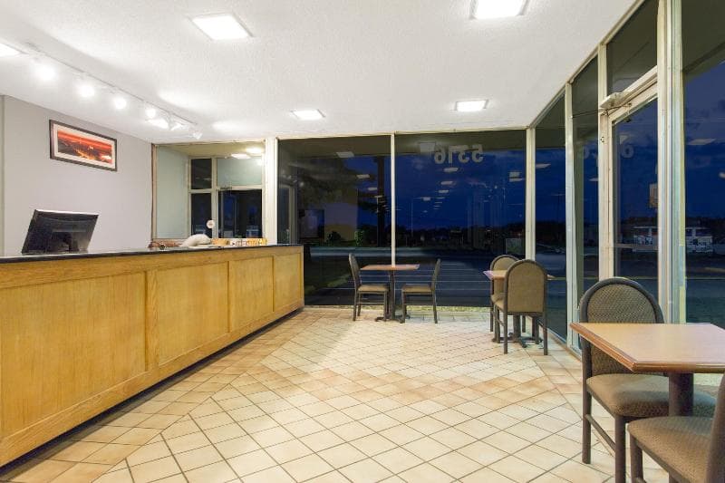 Garden Inn 4