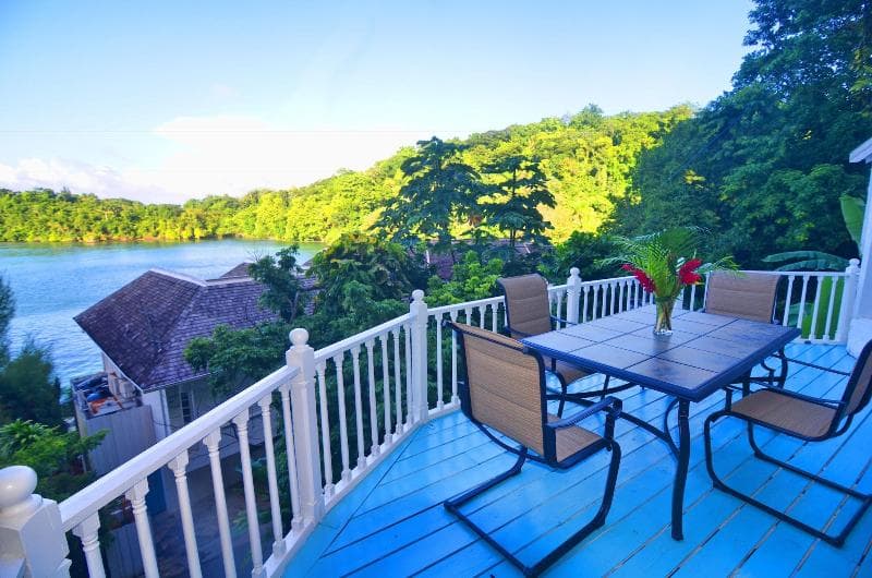 Moon San Villa At The Blue Lagoon 5