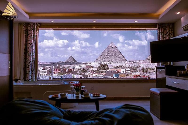 Pyramid Edge 3
