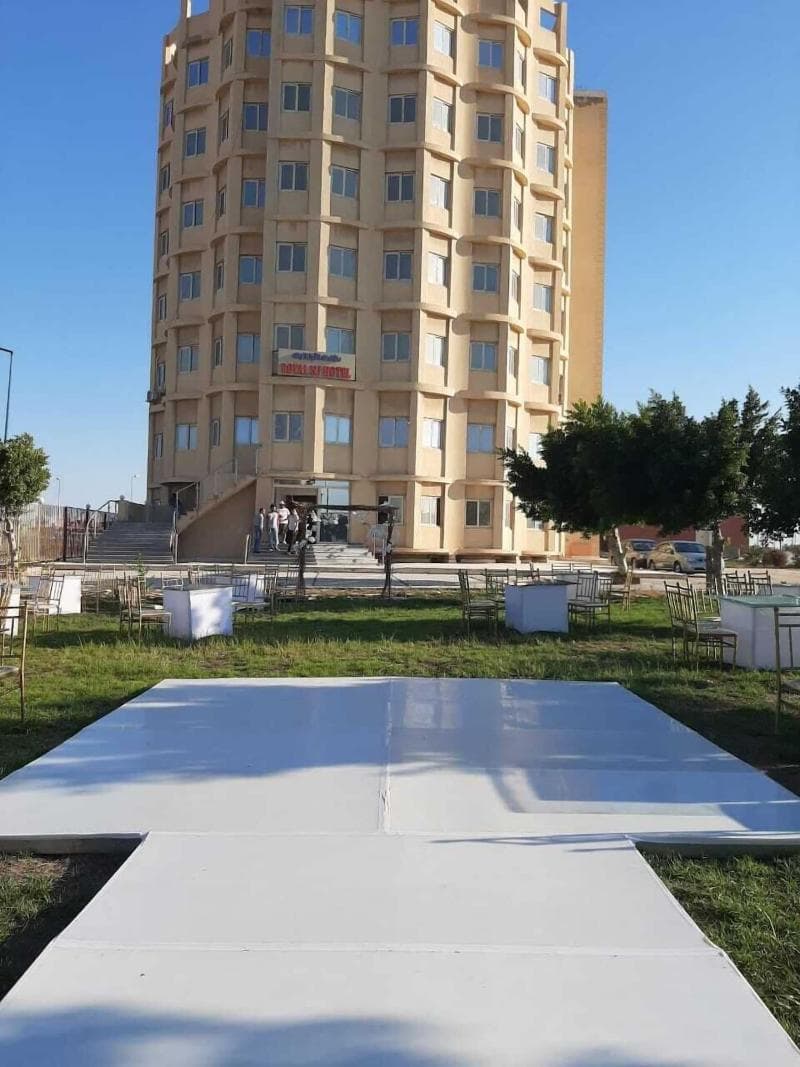 Royal Nj Hotel 5