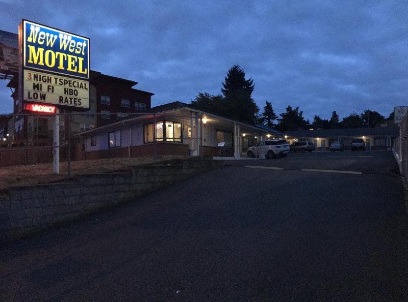 New West Motel 2
