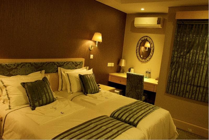 Aquarian Tide Hotel 4