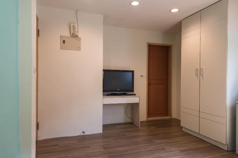 C T House 5