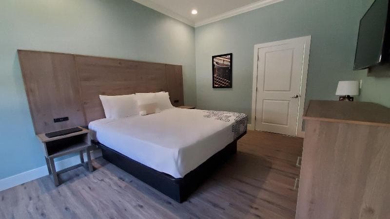 Crestridge Inn 4
