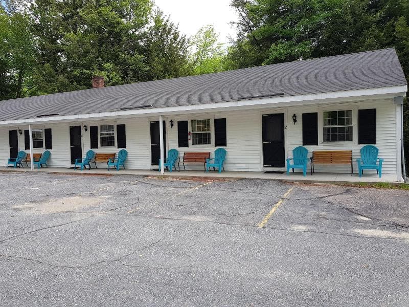 Franconia Notch Motel main