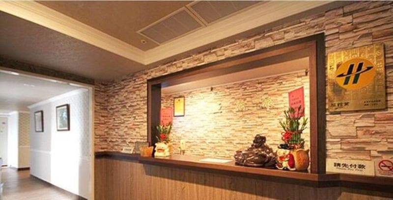 Ya Tai Hotel 5