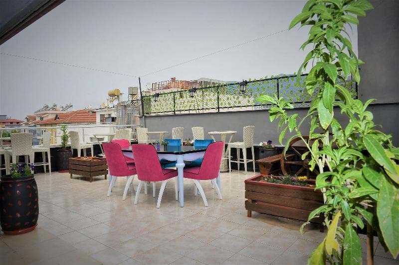 Melody Hotel main