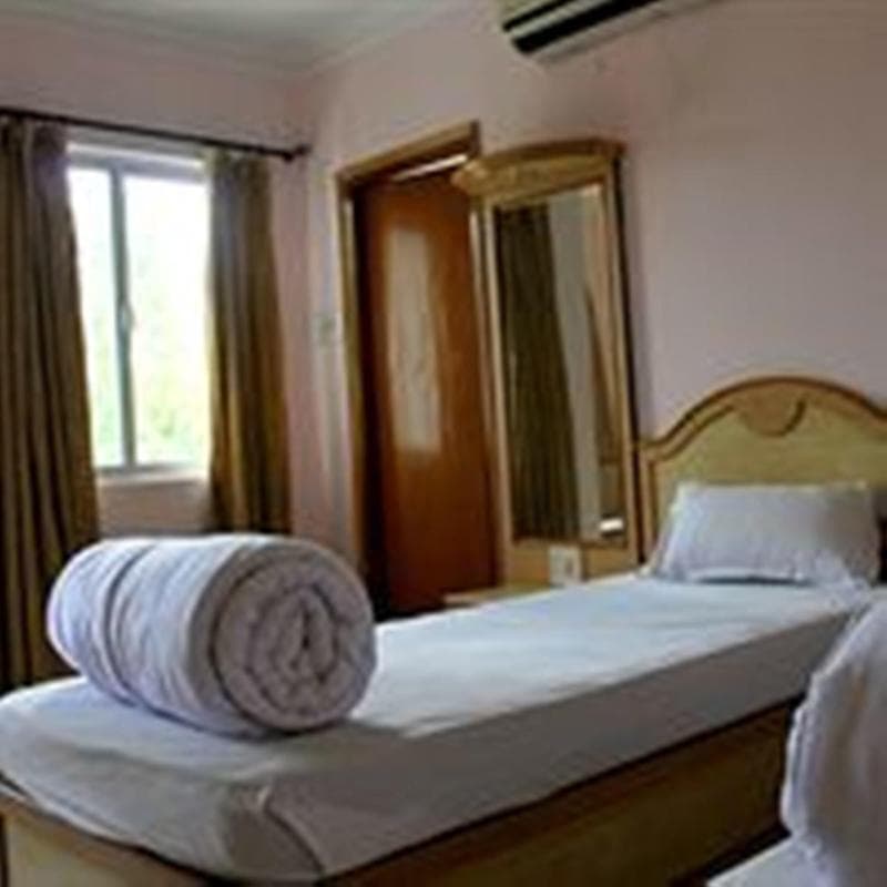 Hotel Delta International 4