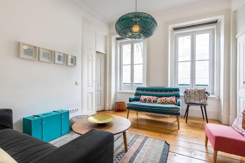 The Color | Suites & Rooms main