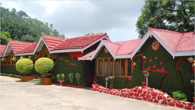 Green Wood Resort 5
