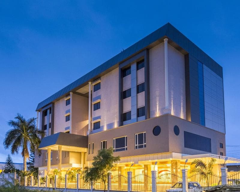Sai International Hotel 5
