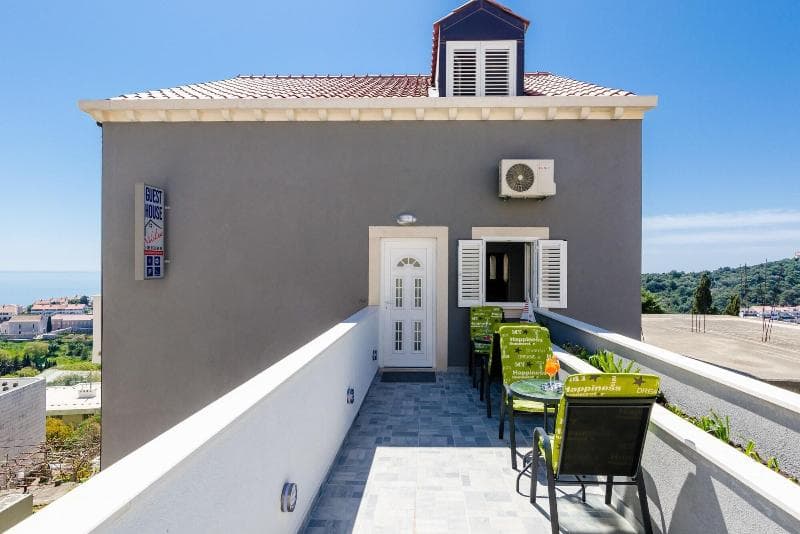 Guest House Nikolina 3