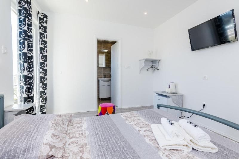 Guest House Nikolina photo 1