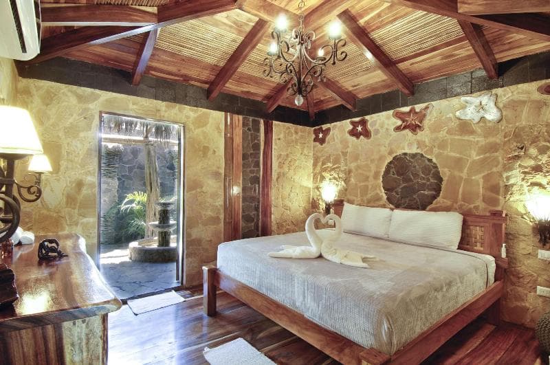 Ocho Artisan Bungalows - Adults Only 4