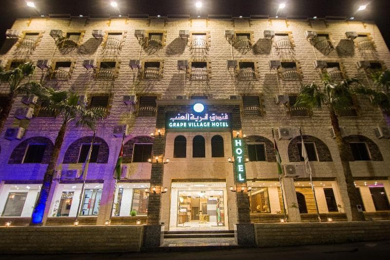 Grape Village Hotel 4