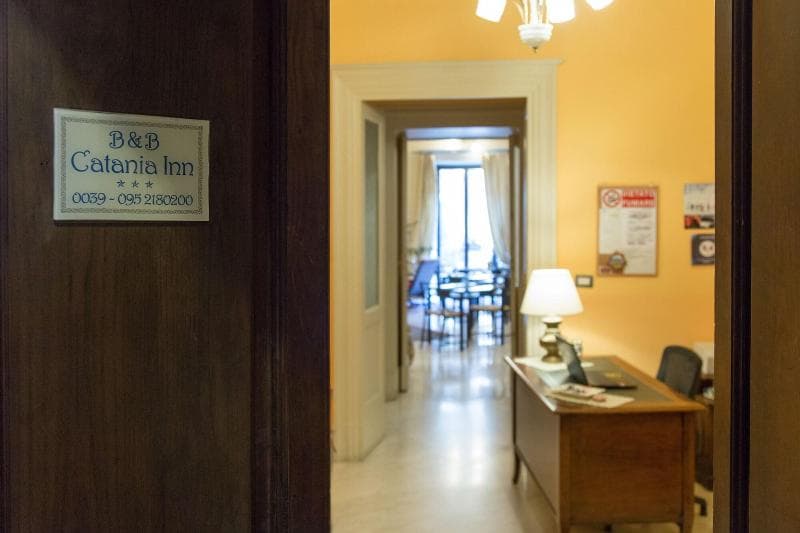 Catania Inn 4