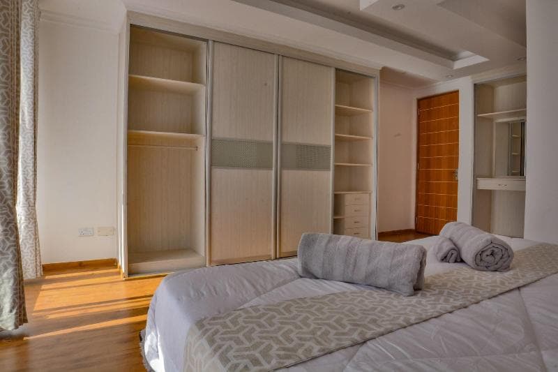 Edmor Residences - Riverside 3