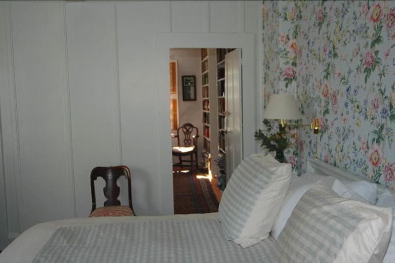 29 India House photo 1