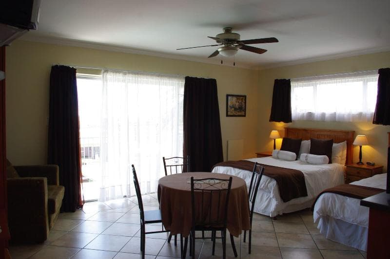 Aqua Marine Guest House 3
