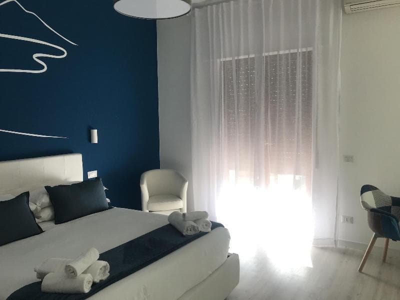 Les Suites Des Tout Le Monde main