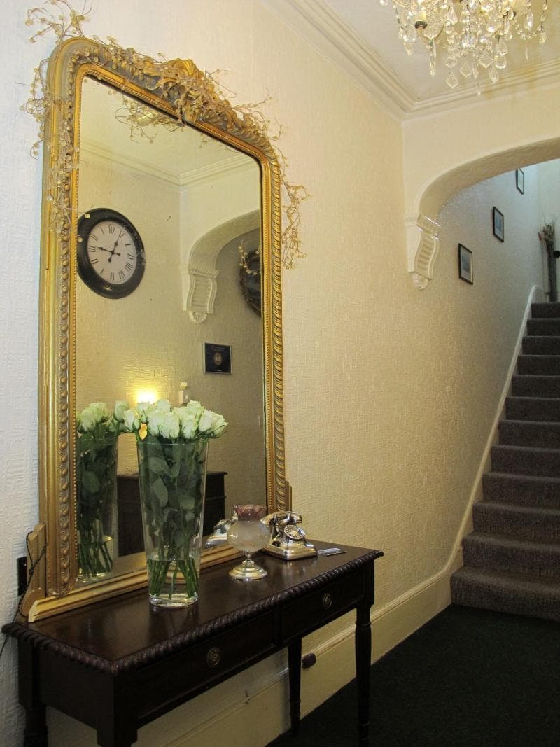 St Martin's Guest House (Adults Only) 3
