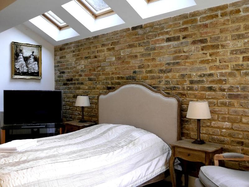 Goodenough Guesthouse 4